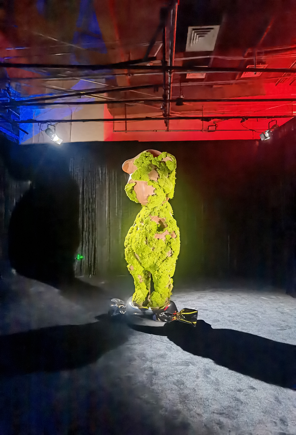 images/art/2022-08-28 OutSad-悲伤之外/12.jpg